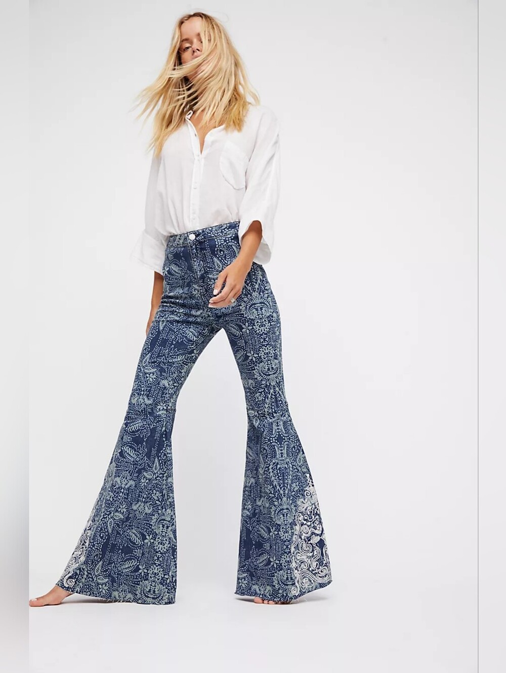 NWT Free People Float on Dot Print Embroidered Embellished Super Flare Jeans 26